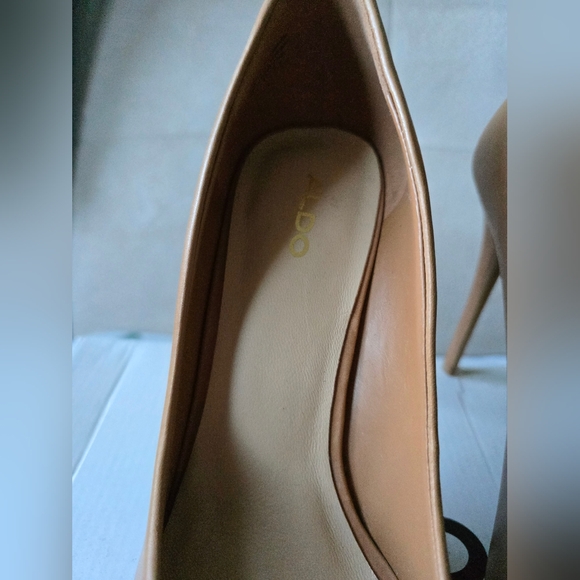 Aldo Durbell Tan Leather Heels Sleek Pointed-Toe Pumps - Picture 10 of 13